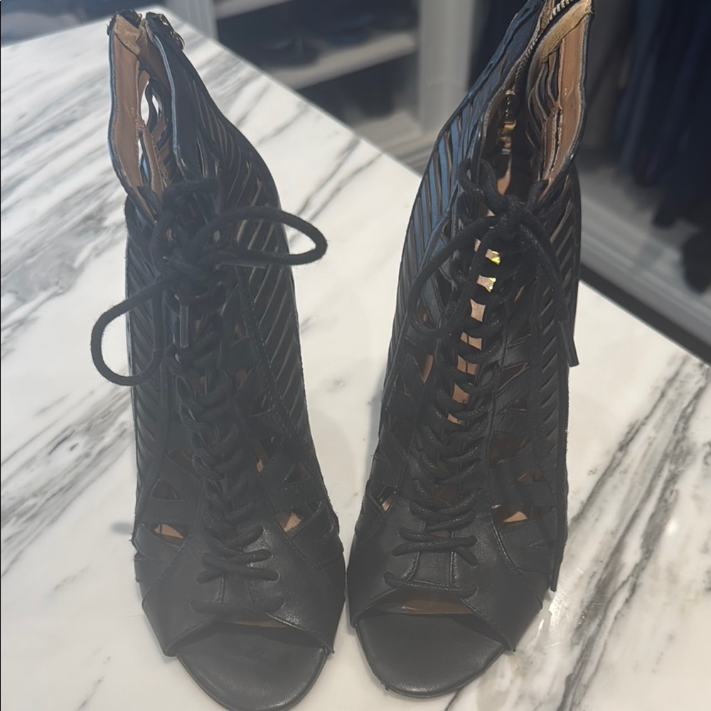 Elegant Black Lace-Up Women's Shoes